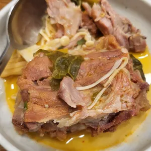 본말감자탕 사진