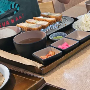 만월돈가스 사진