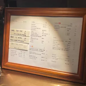 노타이틀 리뷰 사진