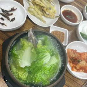 정성듬뿍 제주국 사진