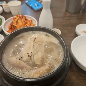 한방삼계탕 사진