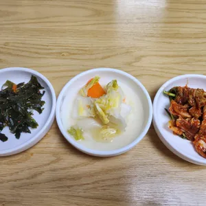 앵콜칼국수 사진