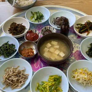 지산골온천보리밥 사진