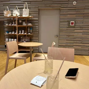 블루보틀 홍대 팝업 카페 리뷰 사진