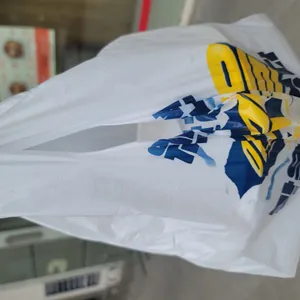 엉짱윤치킨 사진