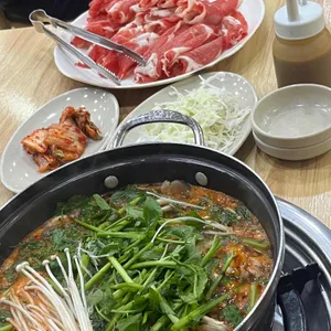 박승광샤브손칼국수 사진