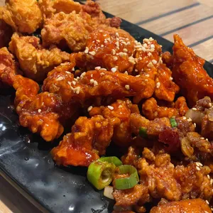 팔도통닭 사진