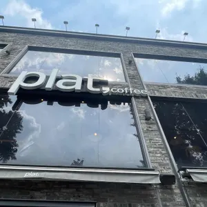 플랫 대표 사진