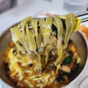 개두릅장칼국수 사진
