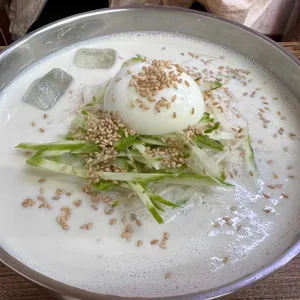 공릉동원조멸치국수 사진