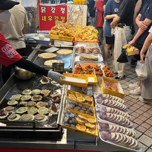 서민갑부시장닭집 사진