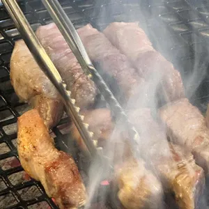 목돈옥 사진