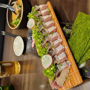 쿠모 사진