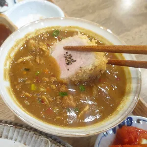 고메윤 사진