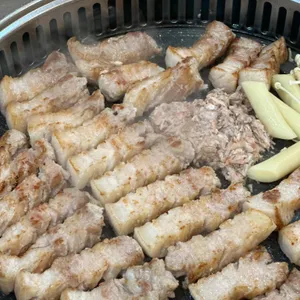 맛찬들 왕소금구이 사진