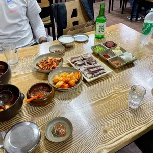 마로니에 병천순대국밥 사진