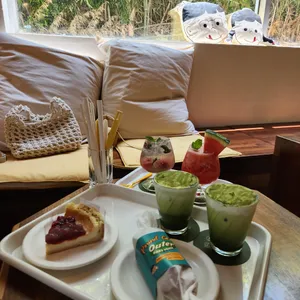 아우터 베이크하우스 리뷰 사진