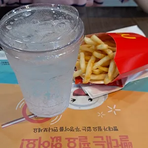 맥도날드 리뷰 사진