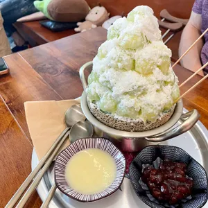 카페 동인 사진