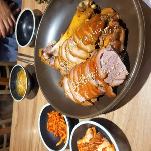 조선식탁 오정족발 리뷰 사진
