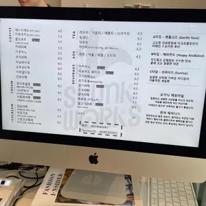 스컹크웍스 리뷰 사진