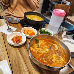 팔도국밥 육수당 사진
