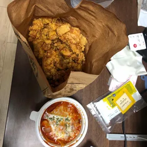 노랑통닭 사진