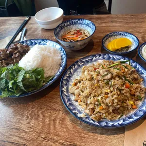 뜨억분짜 사진