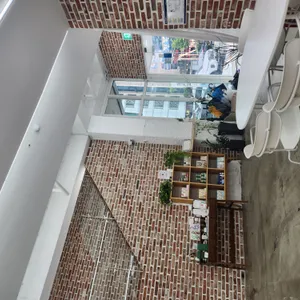 새삶스레 리뷰 사진