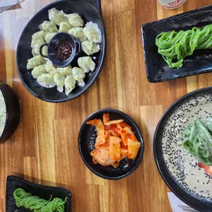 밥보다 국시 사진