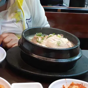 고려삼계탕 사진