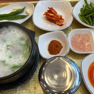 일품돼지국밥 사진