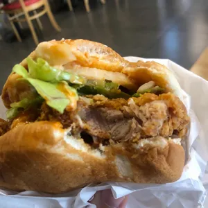 맘스터치 사진