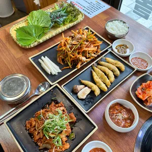 삼돌멸치쌈밥 사진