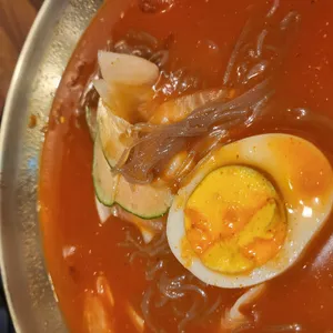 시장냉면 사진