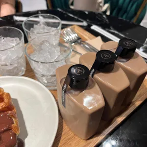 랑데자뷰 사진