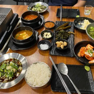 나는고기다 사진