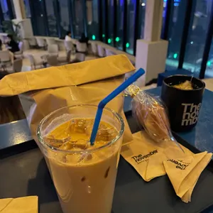 더노벰버 라운지 사진