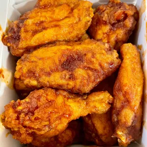 교촌치킨 사진