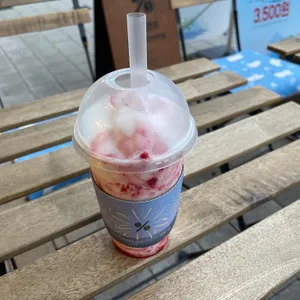 컴포즈커피 사진
