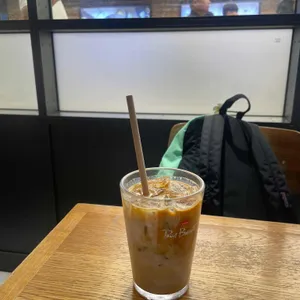 폴바셋 사진
