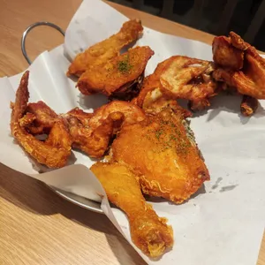 신통치킨 사진