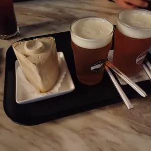 캐틀앤비 리뷰 사진