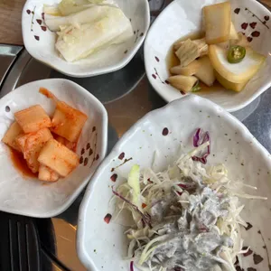 청춘흑염소요리 리뷰 사진