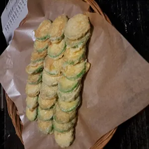 제육의법칙 사진
