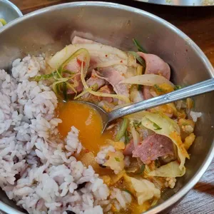 손군부대찌개 사진