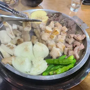 명품황소곱창 사진