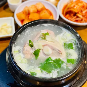 고려삼계탕 사진