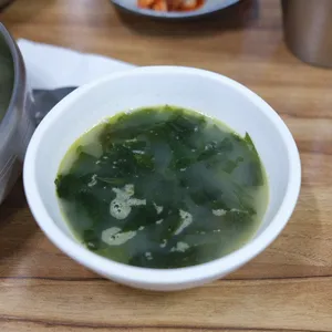 동촌물회미역국 사진