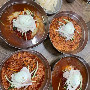 동방밀면 사진